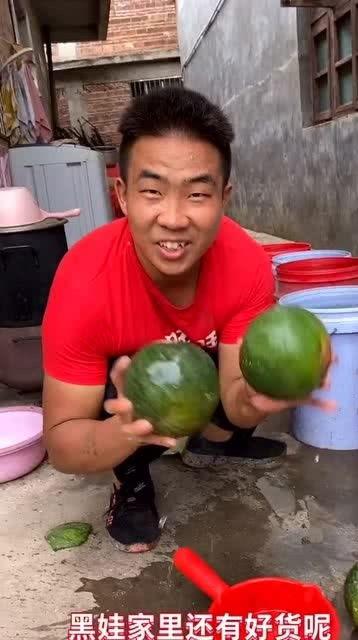 沈阳小伙吃瓜,一场吃瓜引发的“瓜界”狂欢